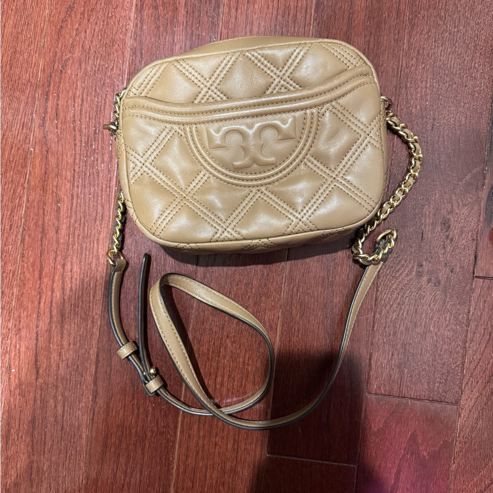Tory Burch crossbody purse
